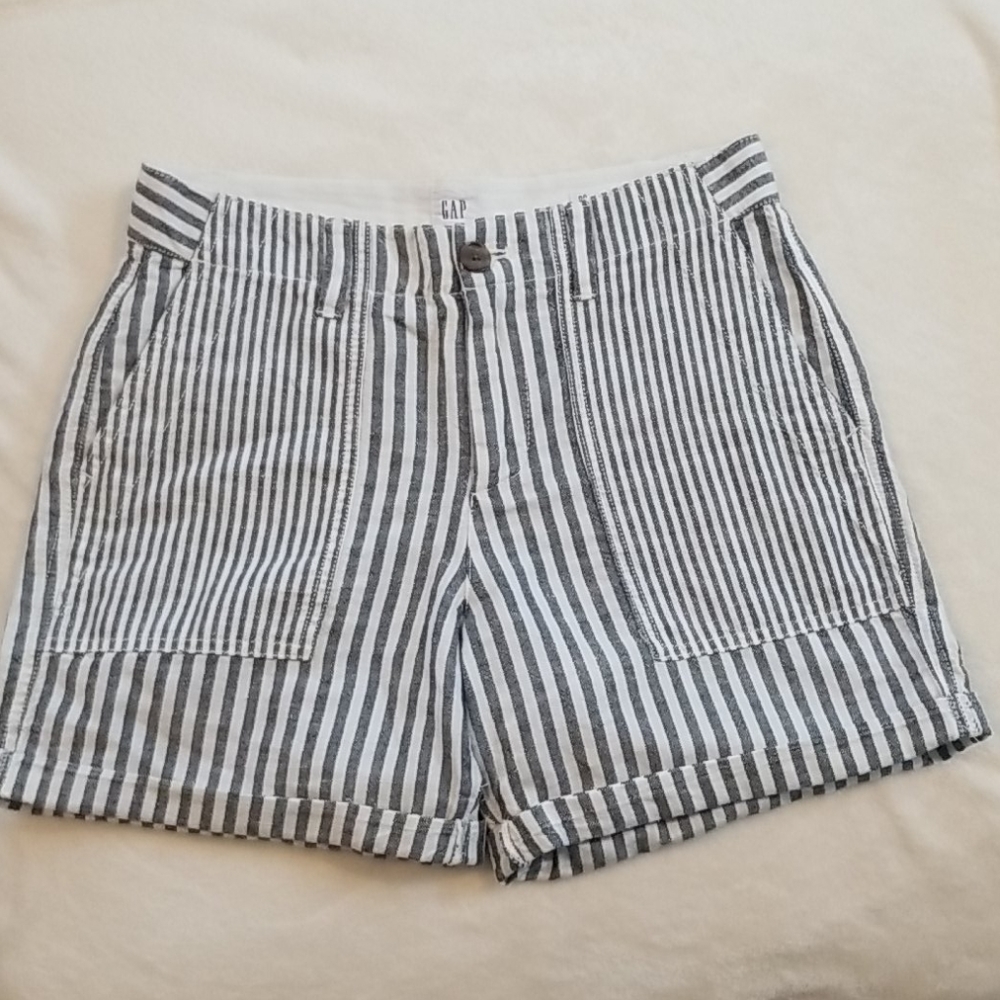 GAP Girlfriend Chino Linen Blend Stripe Shorts